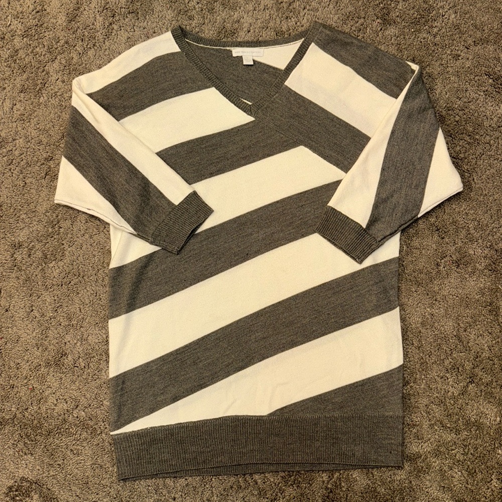 New York & Company sweater